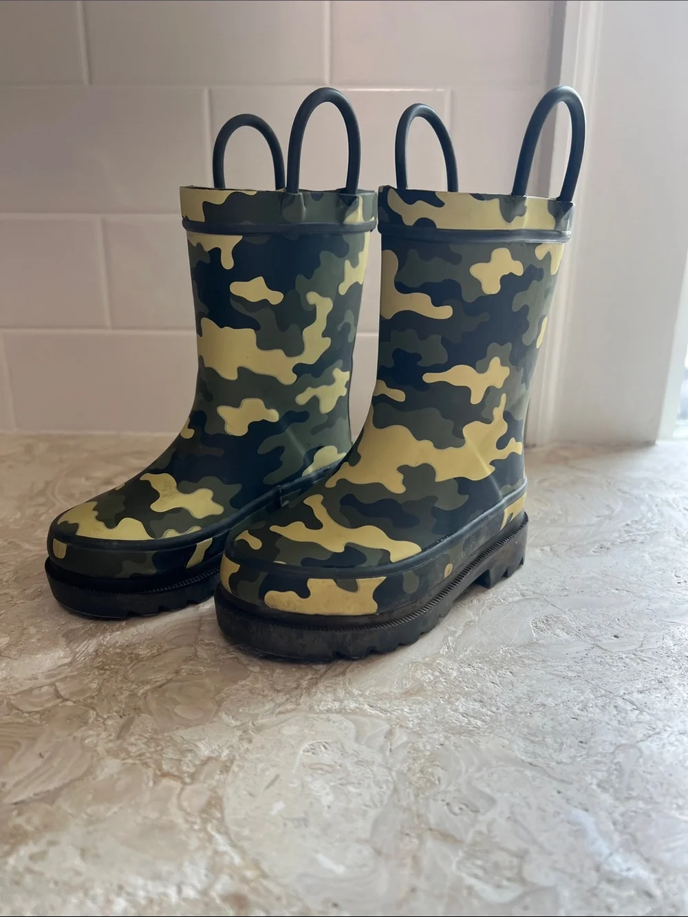 Kids Western Chief Camo Rain Boots - Green Camo size 5